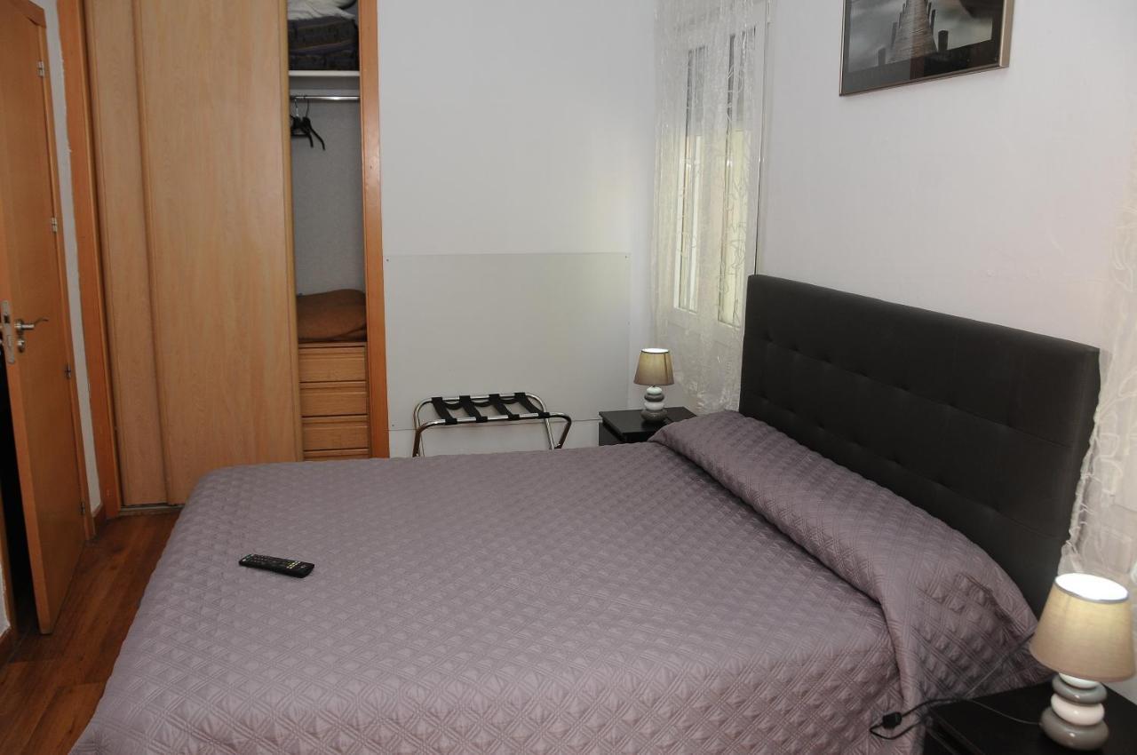 Alba1924 Bed & Breakfast Madrid Exterior photo